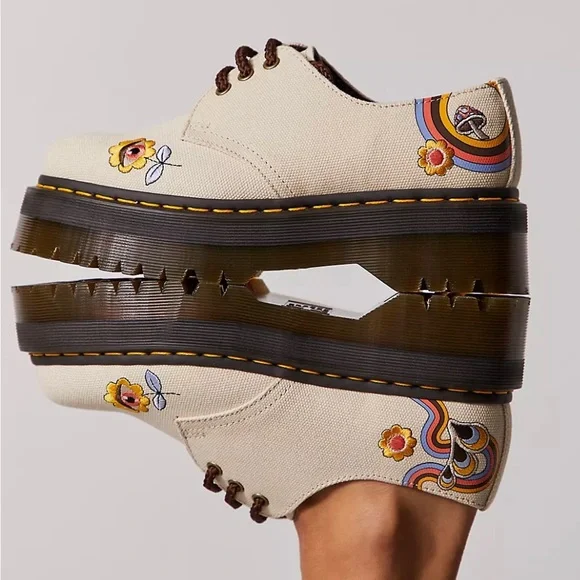 Free people DOC MARTENS 
Vegan 1461 Quad Retro Oxfords - Picture 4 of 8